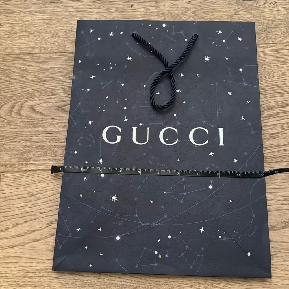 Gucci shopping bag